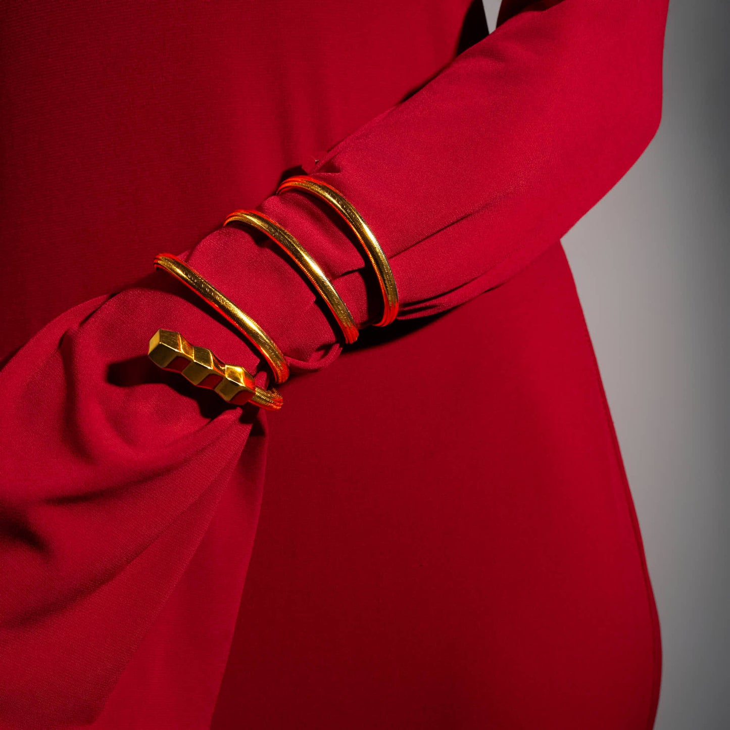 New - Serpentine Grace - Touch of Infinite