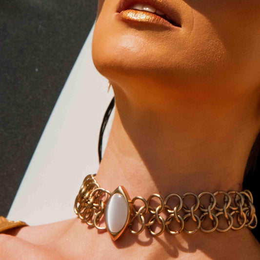 NOU - Chocker Mystic Vision